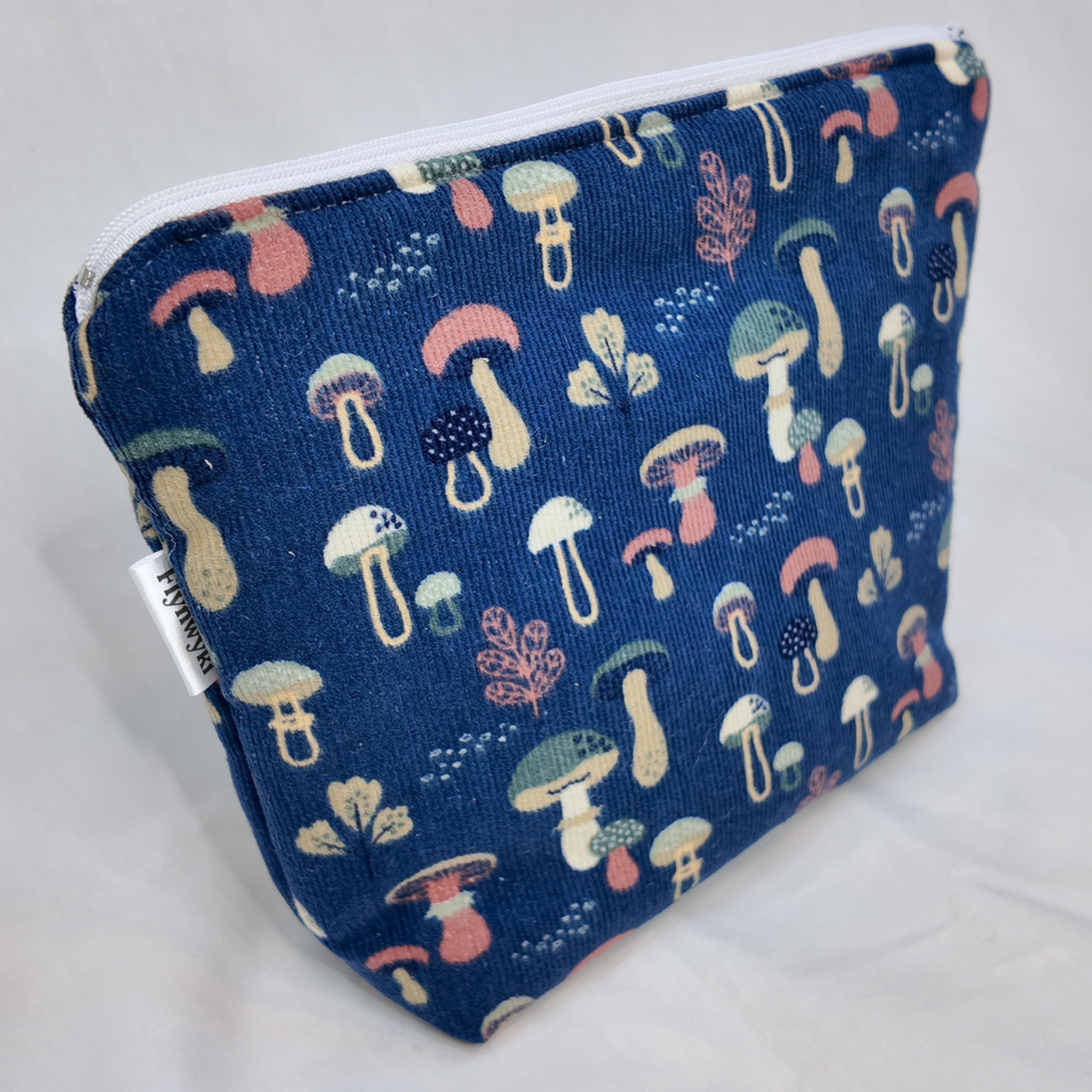 Large Bello Corduroy Zipper Pouch