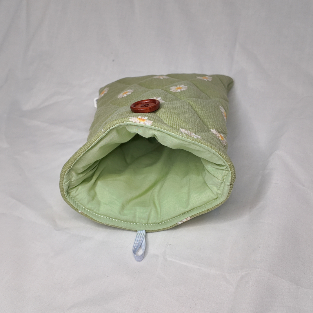 Medium Meadow Corduroy Book Sleeve